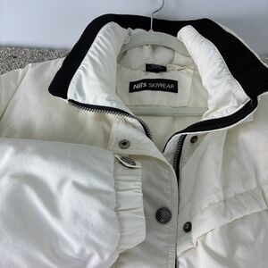 Vintage Nils Skiwear Womens Size 12 Cream Puffer‎ Jacket Down Filled Winter Coat